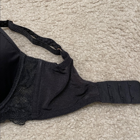 Preowned Le Mystere underwire Black Bra 32F - Picture 4 of 7